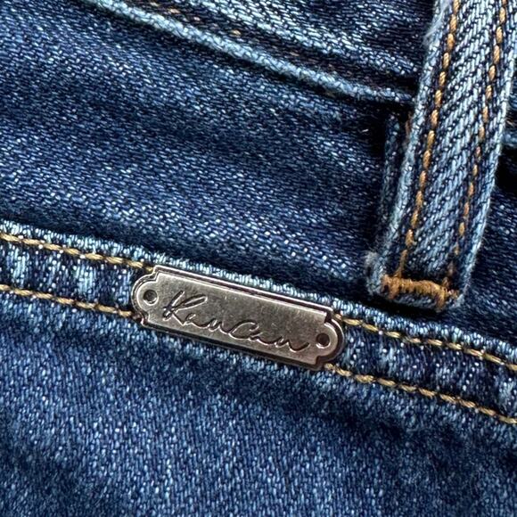 KanCan Signature Ultra High Rise Distressed Size Small  28” waist - Picture 5 of 6